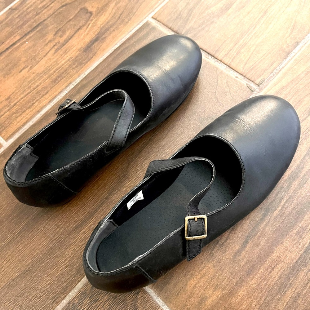 Muji shoes